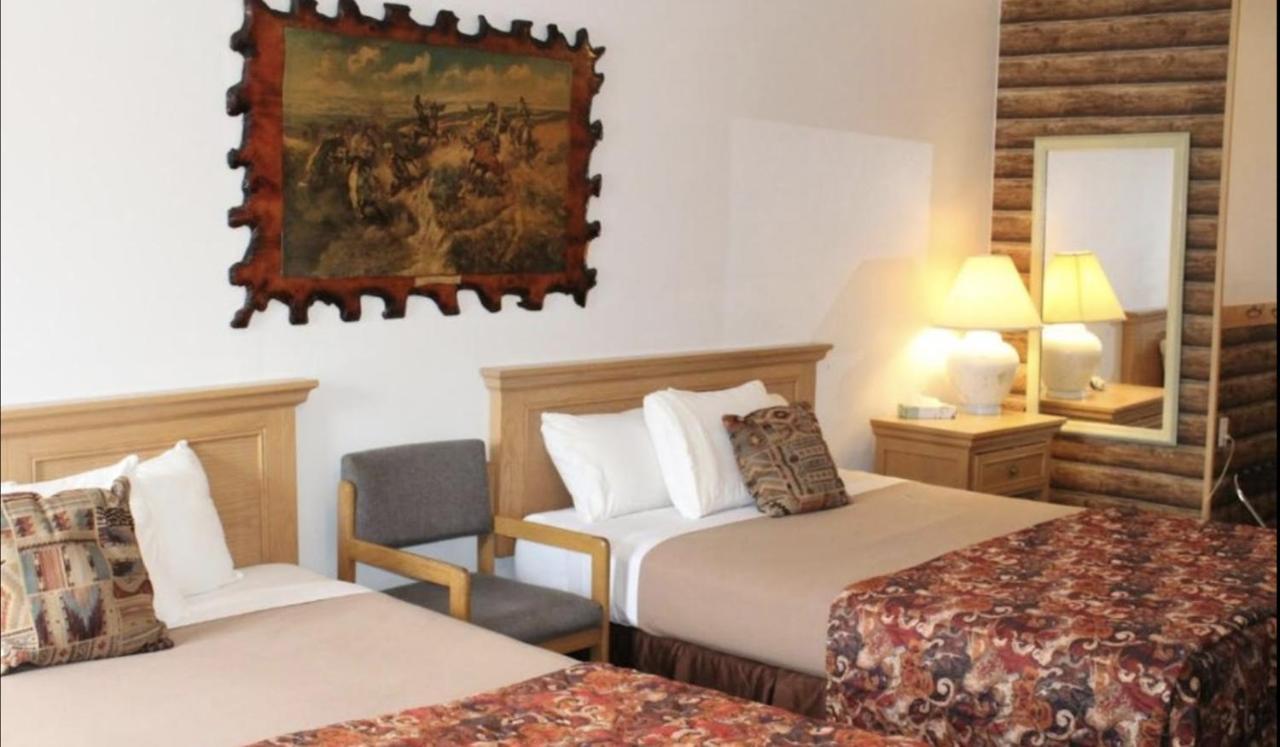 Trail'S End Motel Downtown Lewistown Ngoại thất bức ảnh